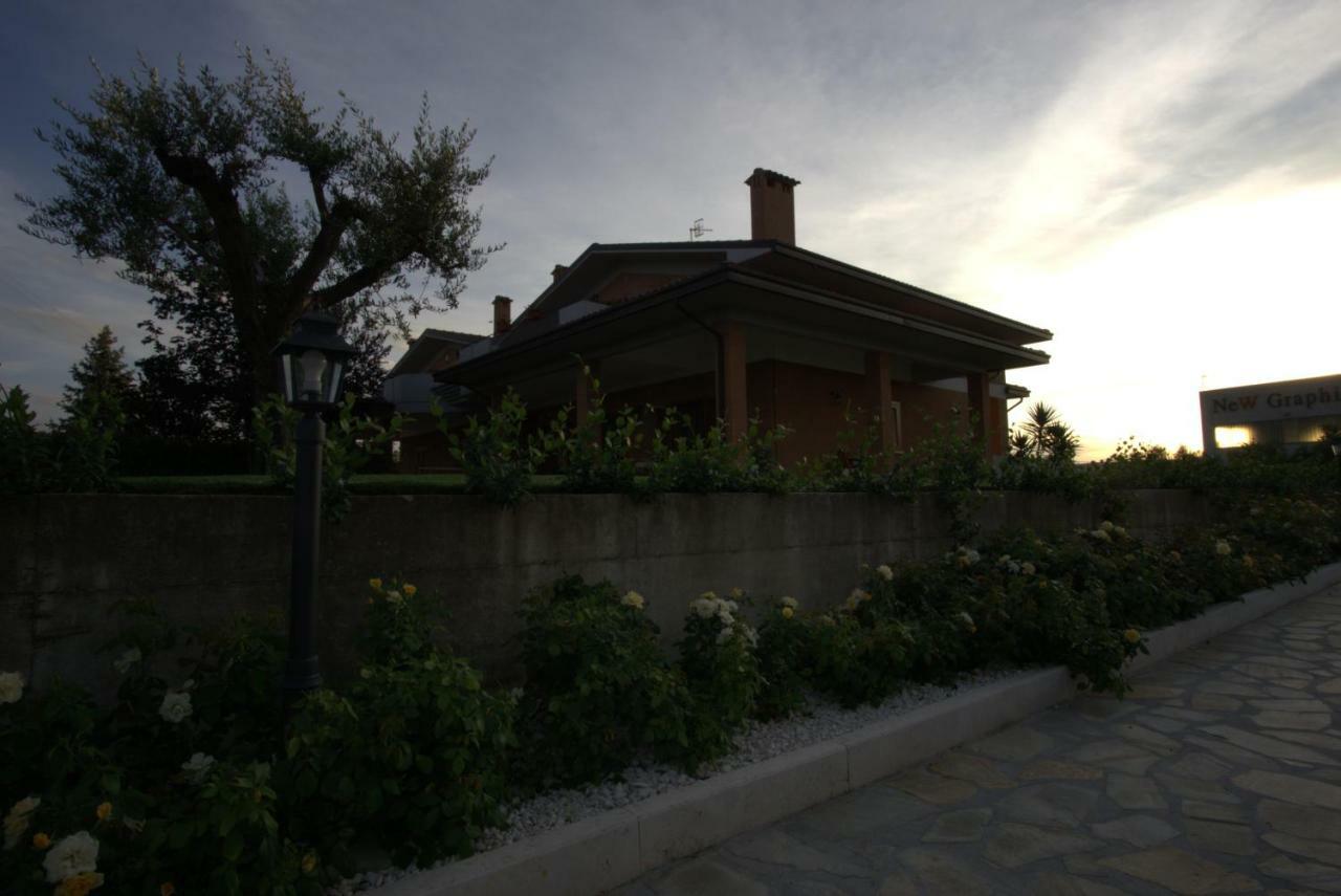 Villa Emilia Fossacesia Buitenkant foto